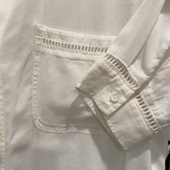 NWT - ANTHROPOLOGIE WHITE BUTTON UP - Picture 2 of 4